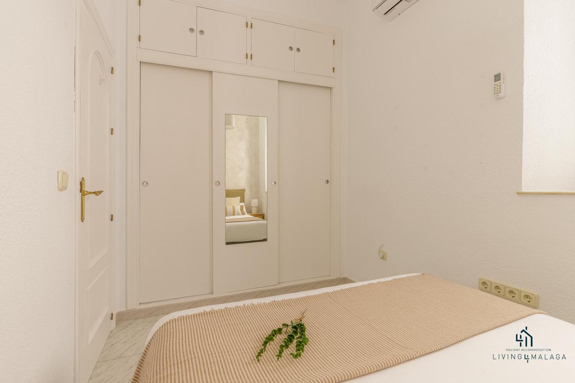Living4Malaga Amazonia Center Apartment Málaga Exterior foto